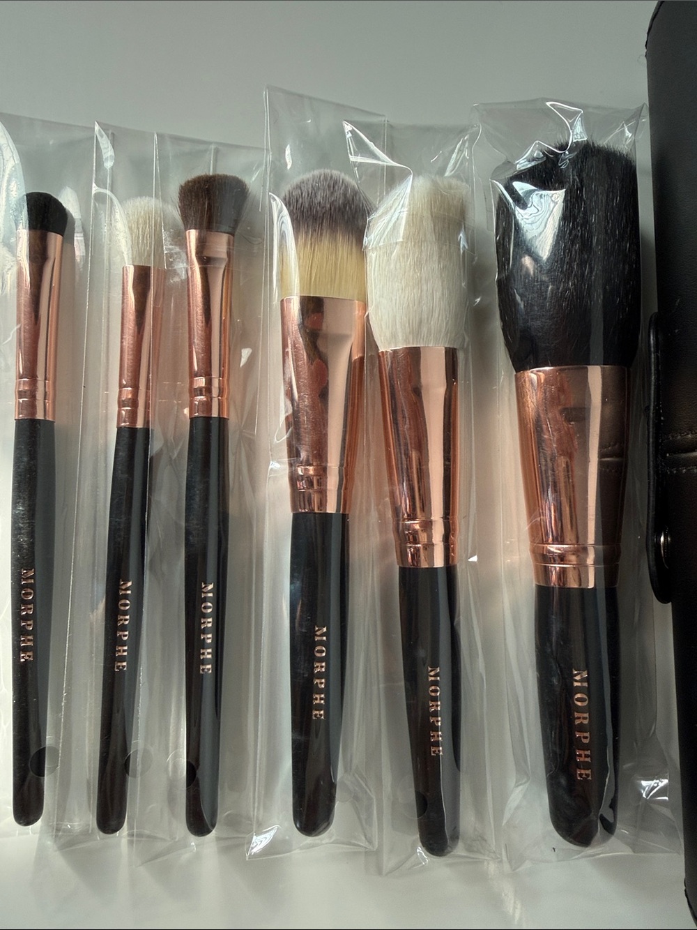 Morphe Black Double Faux Leather Brush Case with Rose Gold Ferrule Brushes - 6 - Picture 3 of 5